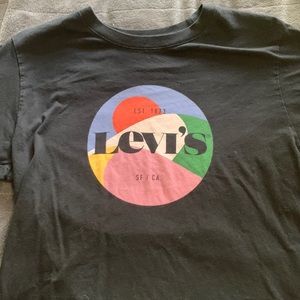 Black Levi’s T Shirt